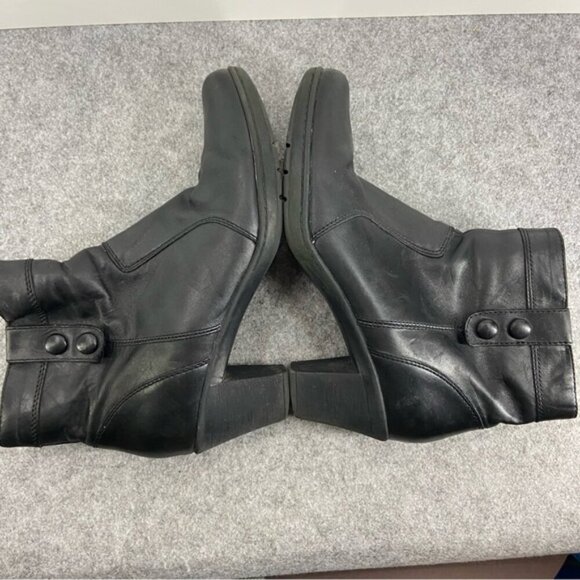 Clarks Gorgeous Black Leather Ankle Boots Women’s Size 9M - Picture 10 of 12